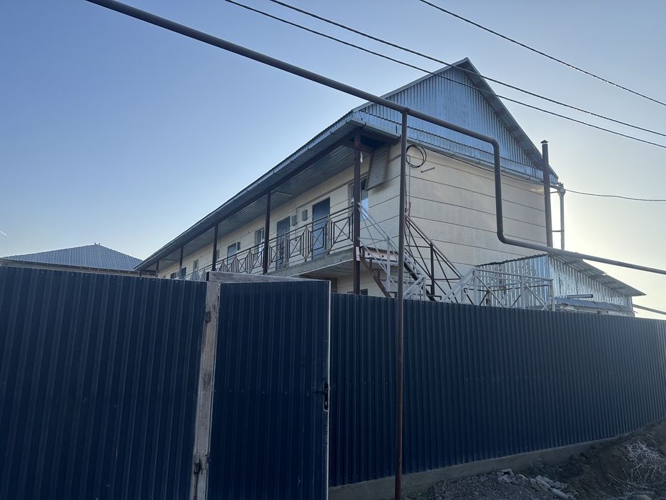 Продаётся дом- общежитие