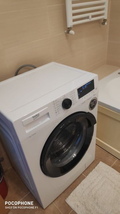 Ofer spre închiriere garsoniera decomandat modern
