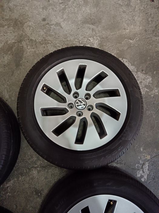 Set 4 jante aliaj prindere 5x112 pe 18 inchi et 26 cu anvelope vara 225/55/18 Pirelli audi vw Skoda Seat MG BMW Mercedes