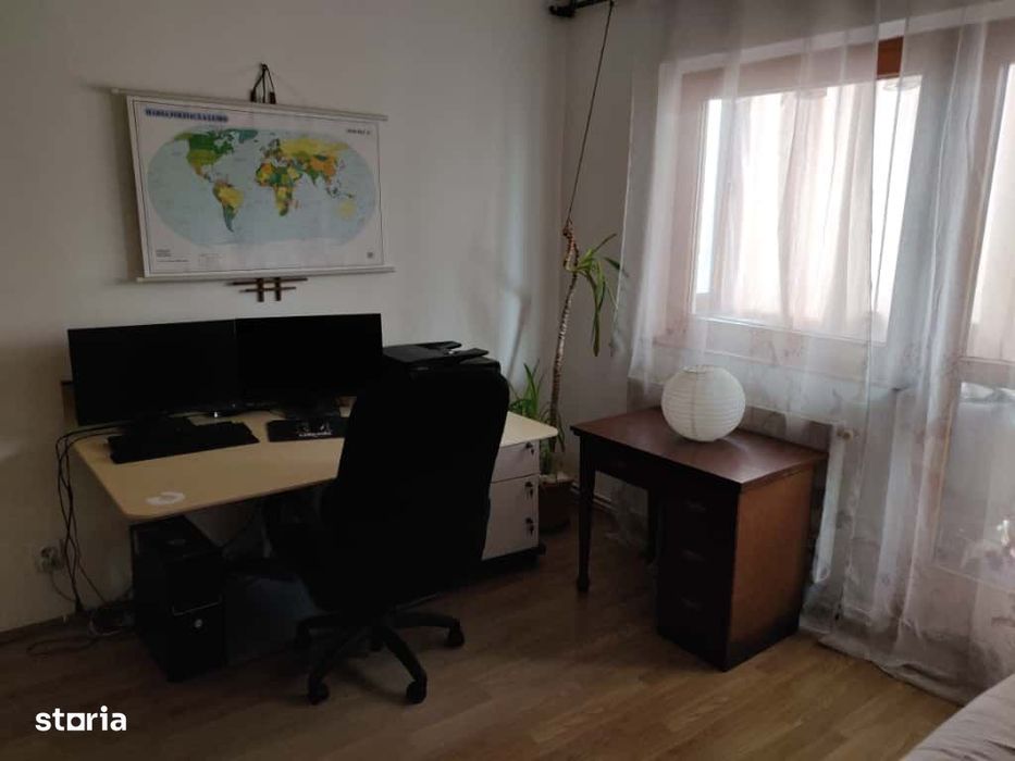 Vand apartament 3 camere Manastur
