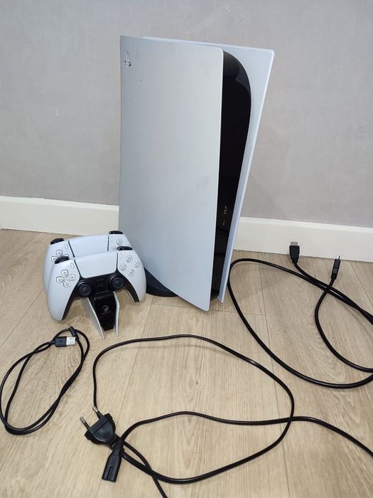 Продам PlayStation 5