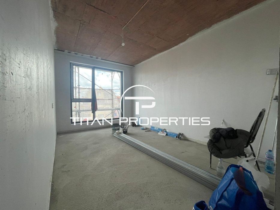 Продава се Двустаен апартамент в Пловдив, Съдийски - 65 кв.м за 1146 €/кв.м - Снимка #1
