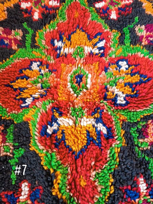 Нови Китеници, Одеяла и Ръчно Тъкани Черги