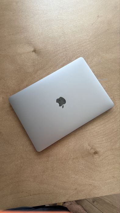 Macbook Air M1 2020 8/256