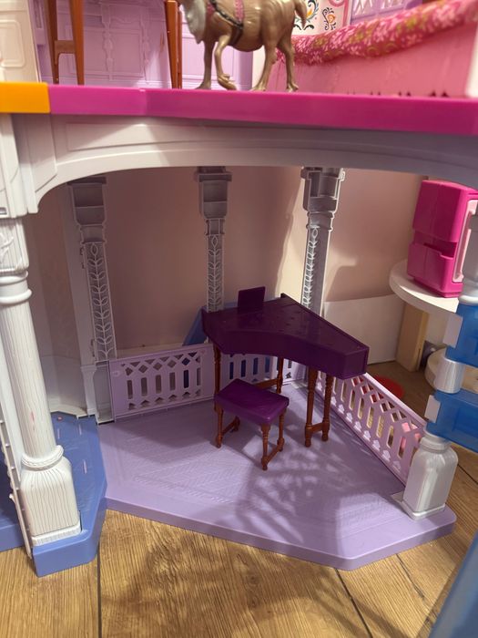 Замък Frozen Елза и Ана