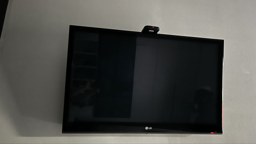 LG телевизор сатылады