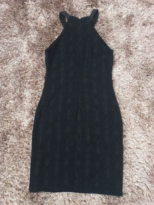Rochie neagra Zara