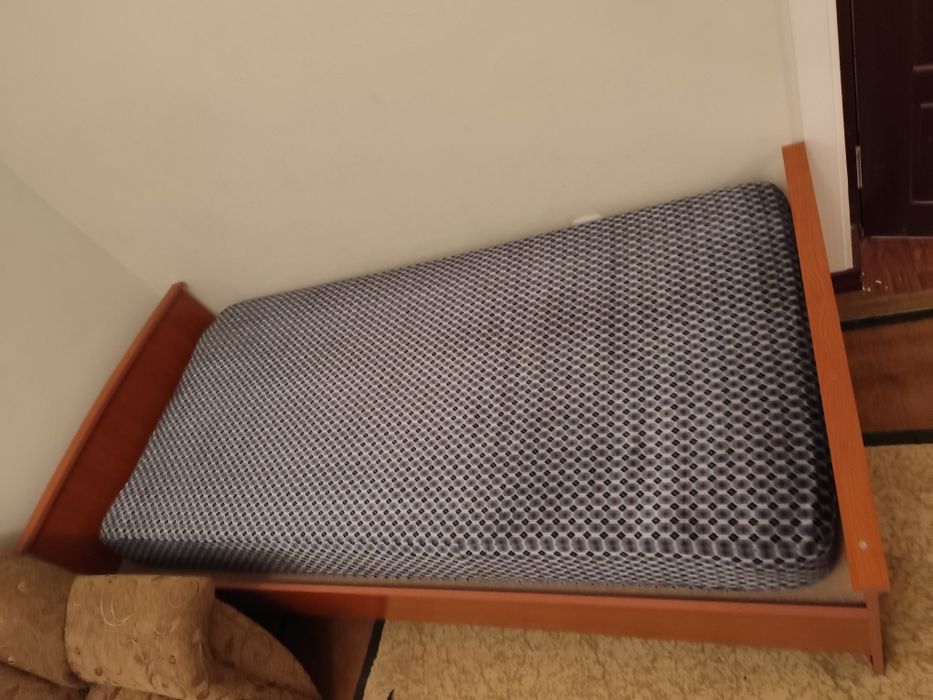 Диван 1 кишилик янги 499 минг сумга срочно сотилади