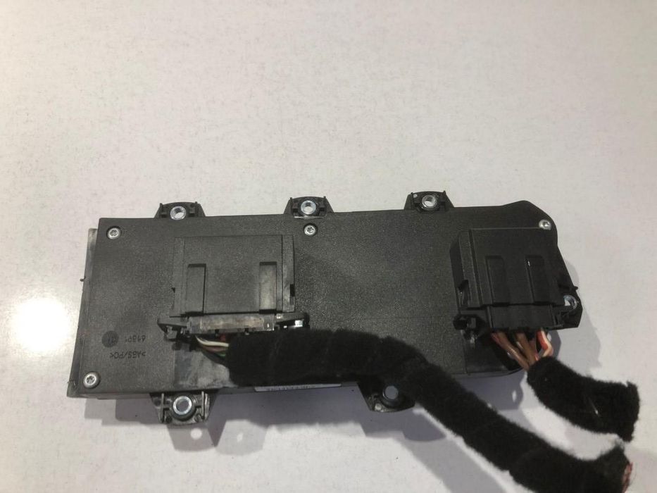 Butoane comenzi scaun electric dreapta fata Volkswagen Phaeton faceli