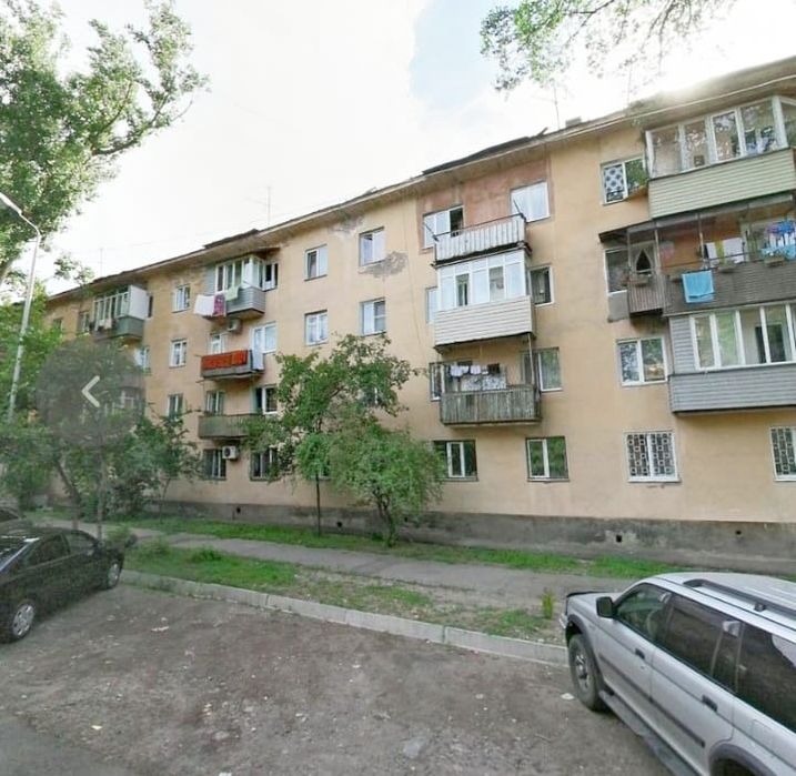 Возле Никольского базара