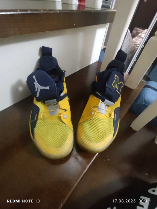Кроссовки Air Jordan 33 xlll