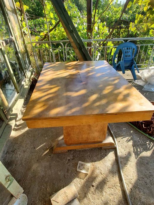 Маса - масивно дърво - разтегателна