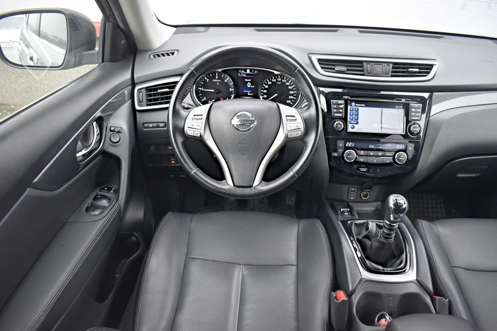 Nissan X Trail-2014-Trapa-4x4-Navigatie-7 LOCURI-1.6 Diesel-131cp