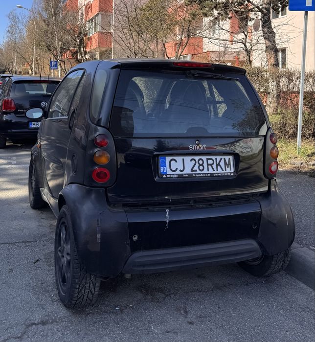 Vand Smart Fortwo pentru piese