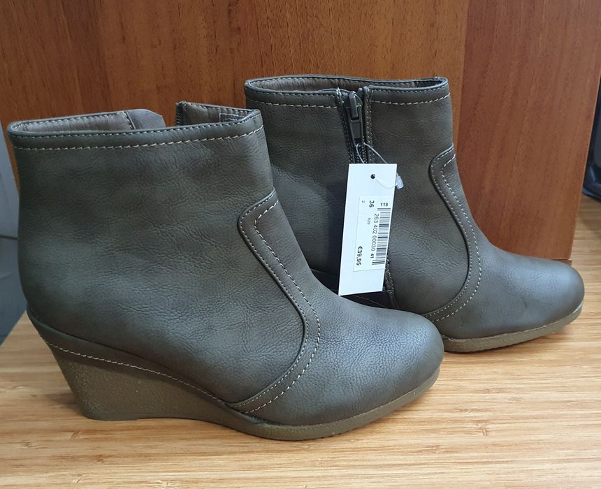 Дамски боти от еко кожа 35 номер