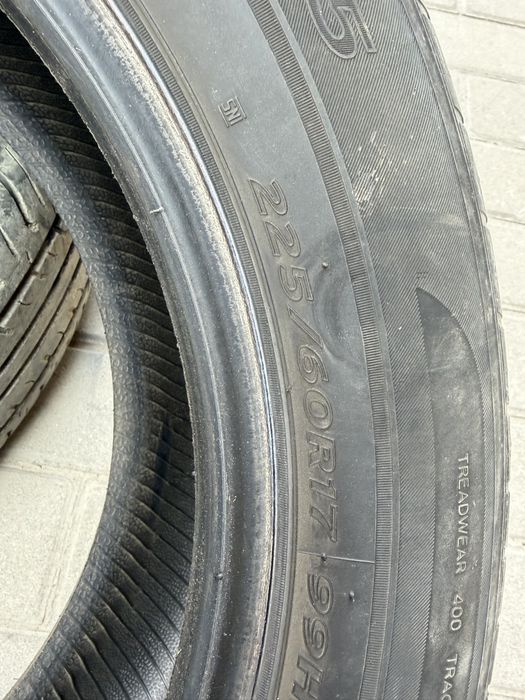 Продам комплект летних шин