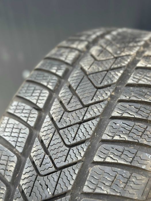 Pirelli 235/45R18 - Stare excelenta. DOT 2022, Garantie 100%!