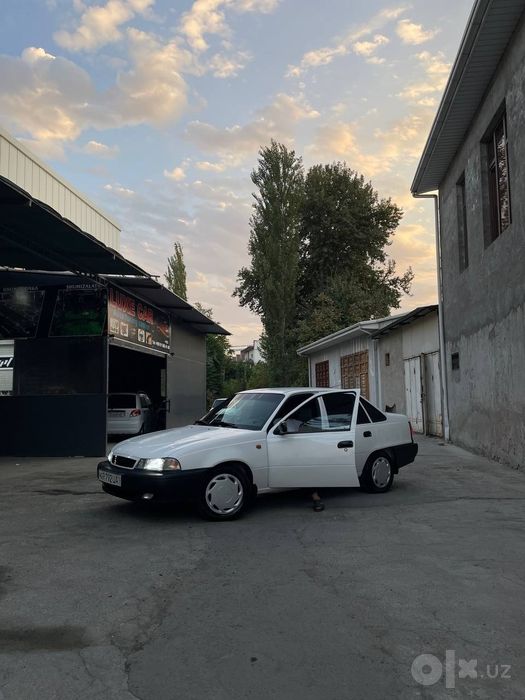 Автомобил сотилади