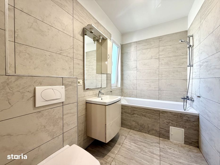 Apartament spatios, 2 camere, 46.4 mp, etaj 1  - zona Cora