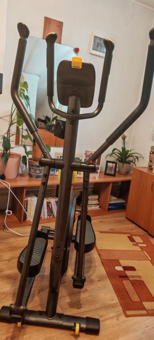 Eliptică DOMYOS EL500 – Stare excelentă