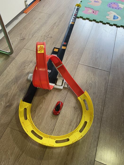 Писта 'Ferrari Race & Play Go Gears Burago'
