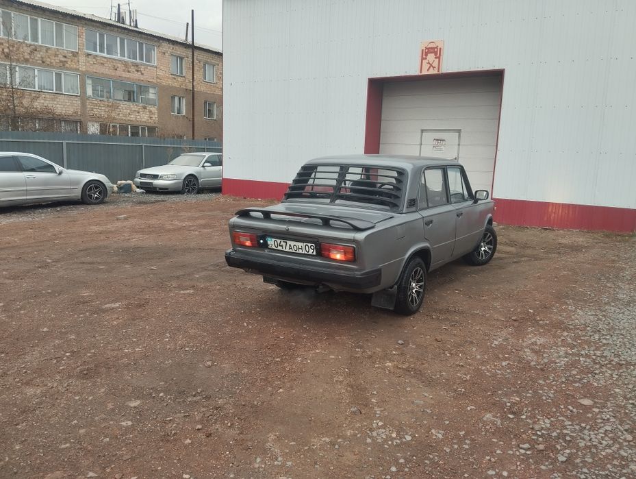 Продаю ваз 21061