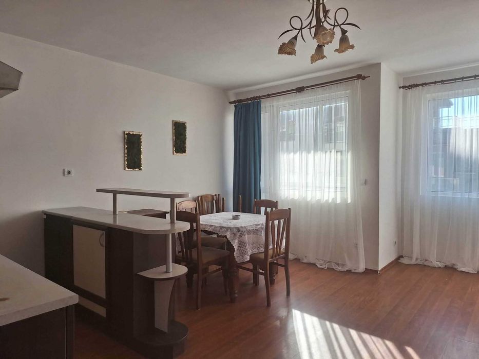 Отдавам под наем тристаен апартамент Колхозен пазар гр. Варна