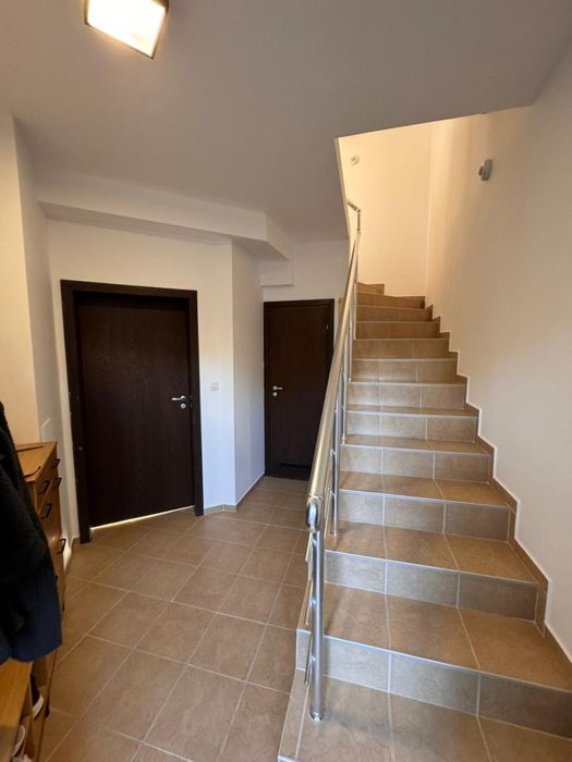 Продава се Къща в к.к. Слънчев бряг - 137 кв.м за 1059 €/кв.м - Снимка #2