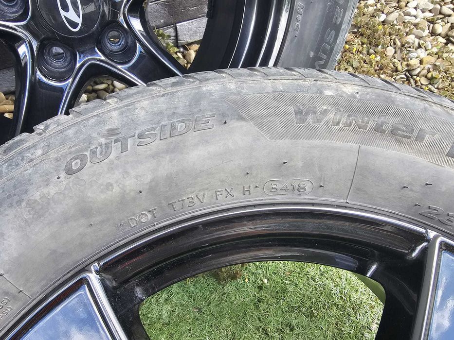 roti Hyundai Tucson R18