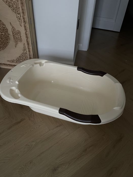 Продам тазик детский