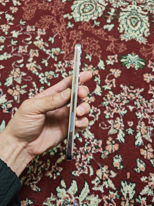 Samsung galaxy s23+ 256 gb