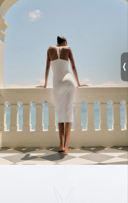 Дълга спортно-елегантна рокля