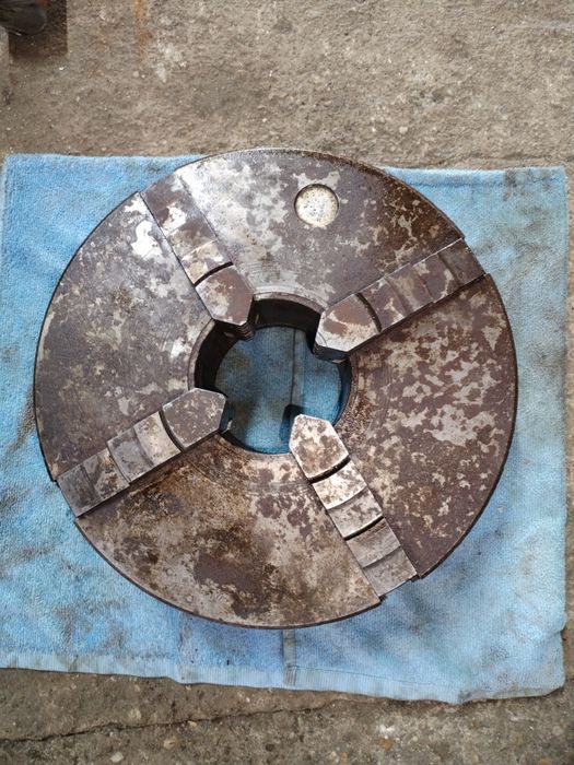 Universal strung 315 mm-4 bacuri