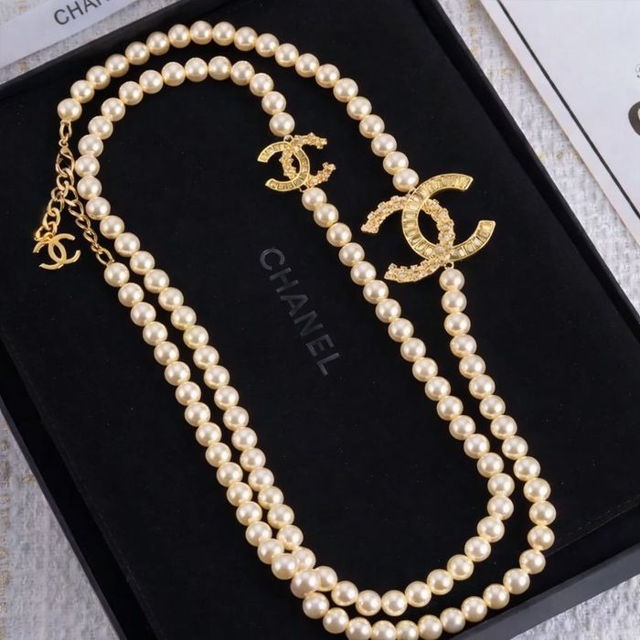CHANEL дамско колие