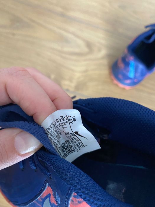 Детски обувки за футбол Nike, размер 36.5