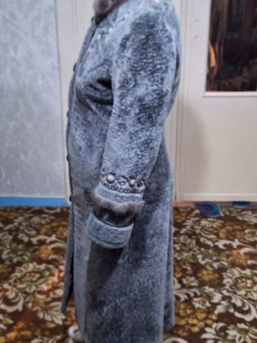 Продам шубу мутон