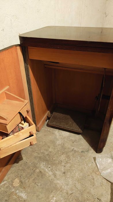 Mașină de cusut Ileana