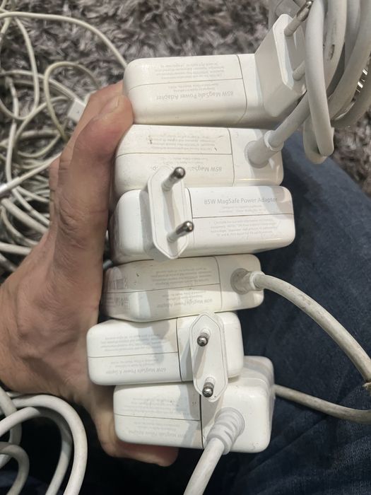 Incarcatoare magsafe 1 si 2 defecte