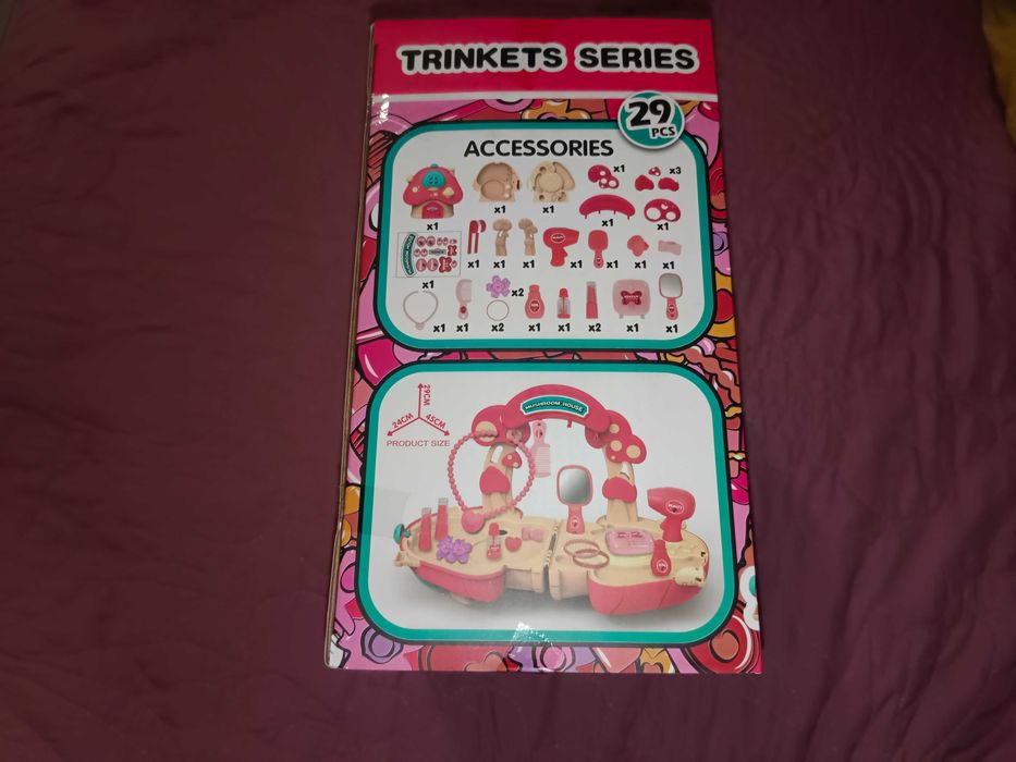 Тоалетка за гримиране