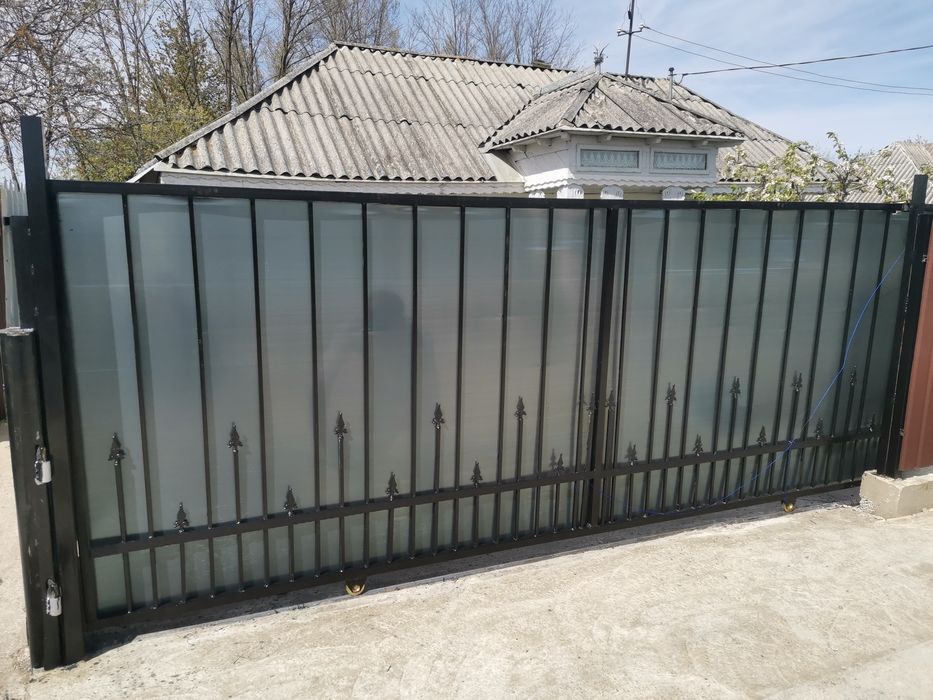 Execut garduri diferite modele