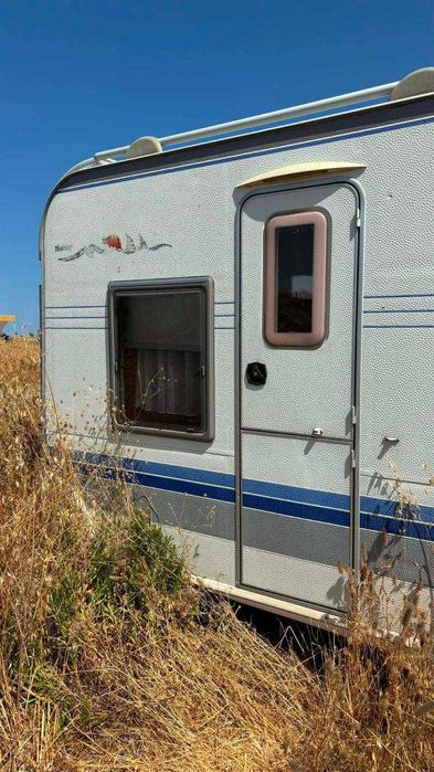 Каравана Hobby De luxe easy 560 kmfe в Гърция, може да се докара