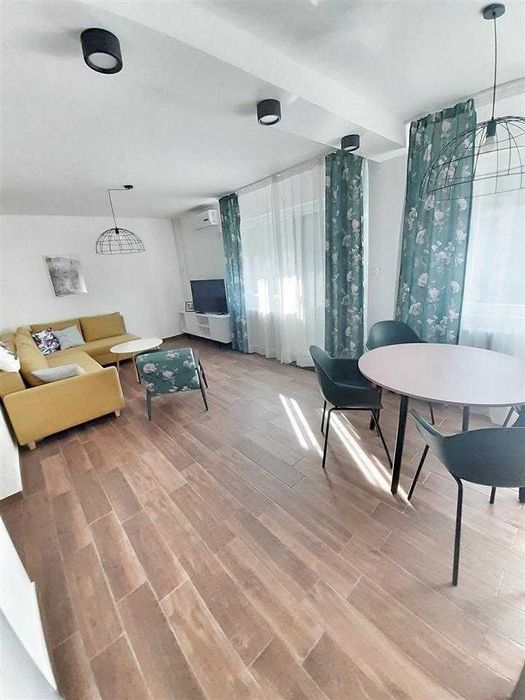 Дава се под наем Двустаен апартамент в София, Витоша - 65 кв.м за 459 € - Снимка #1