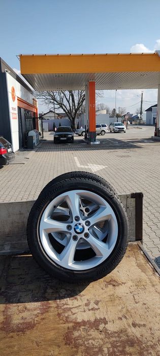 Vand jante originale BMW seria 1 cu anvelope iarna