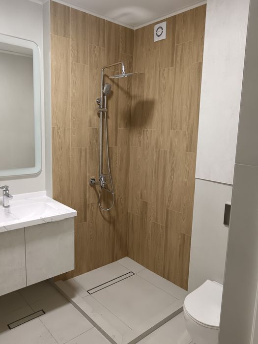 Плиточник, кафельщик