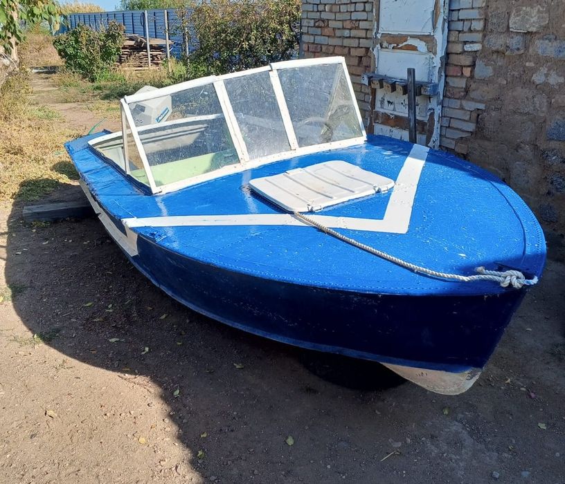 Лодка прогрес 2 хорошее состояние