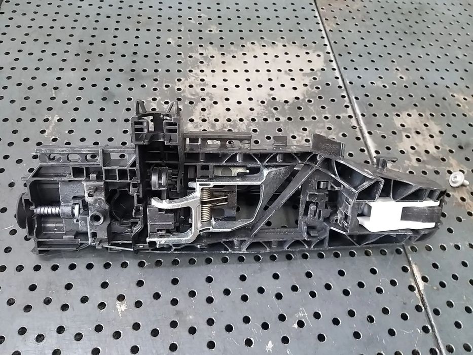 Maner usa dreapta spate mercedes c class w205 a0997601800