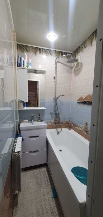 Продам 2 комн. квартиру в г.Уральск