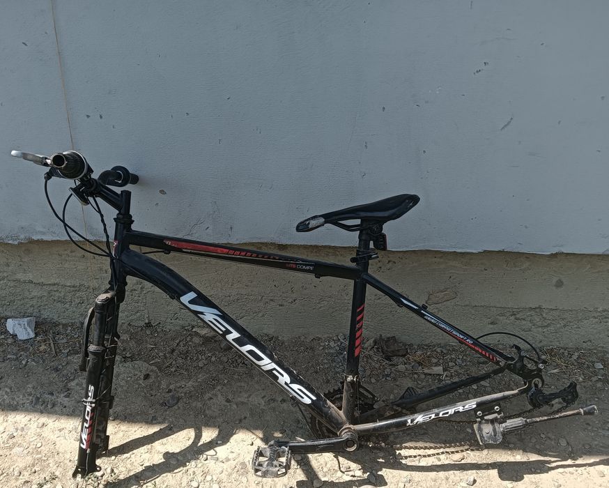 Vând cadru bicicleta
