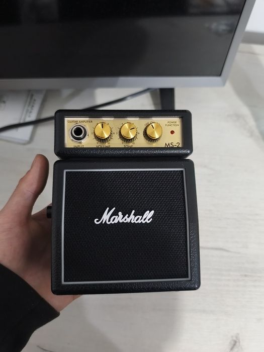 Amplificator Marshall pentru chitara electrica