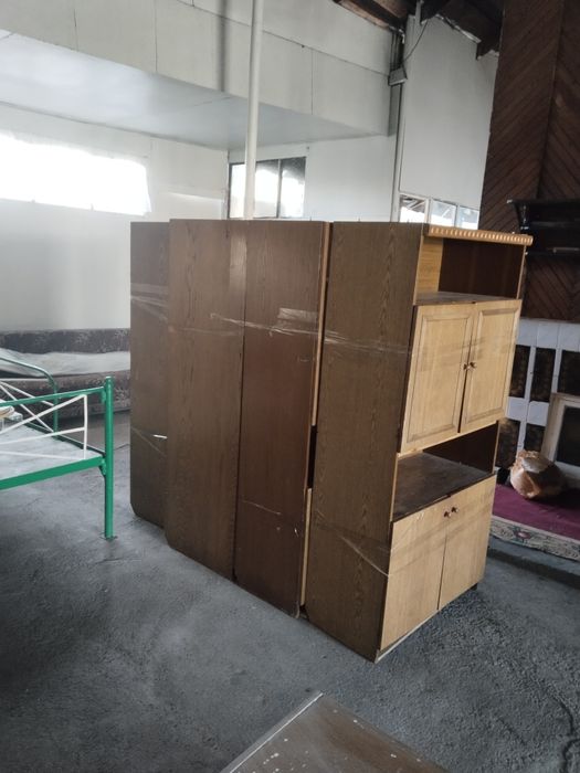 Срочно продам стенку производства Беларусь хорошего качества